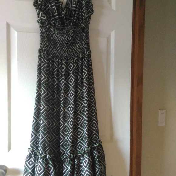 NUVULA Long Summer Dress Size S - Picture 4 of 11